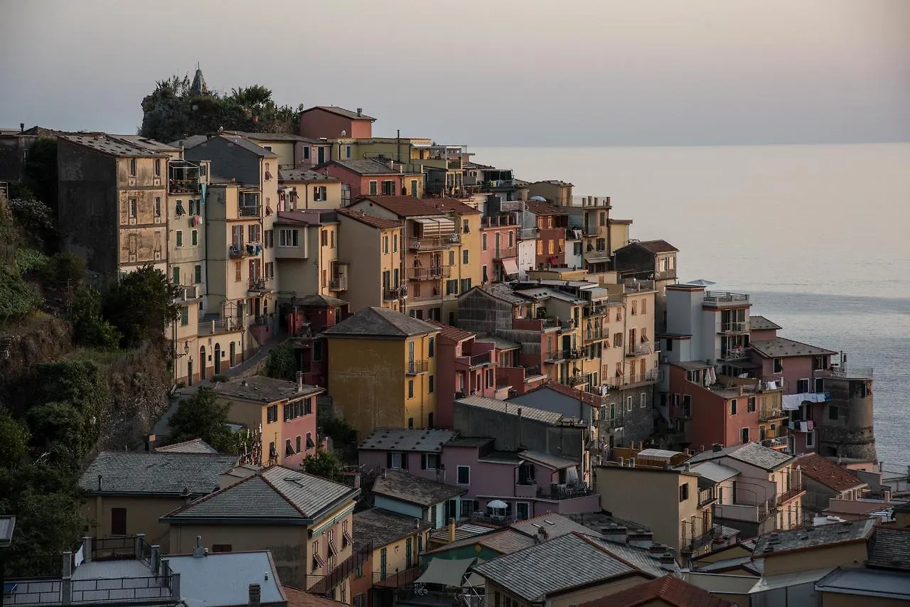 5 Terre Lodge La Spezia 2*,